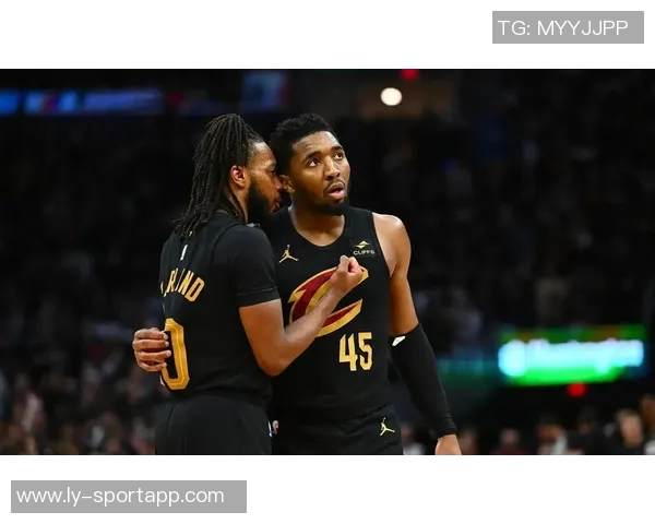 加兰伤退引发米切尔感慨成长路上挫折是必经之路