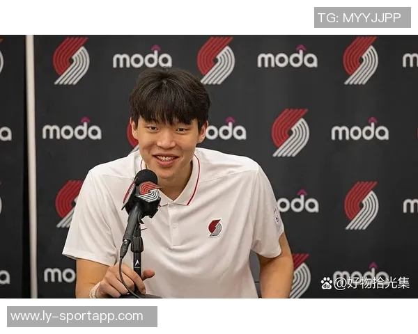 开拓者为何青睐杨瀚森苏群解析其传球能力性格学习潜力与年龄优势